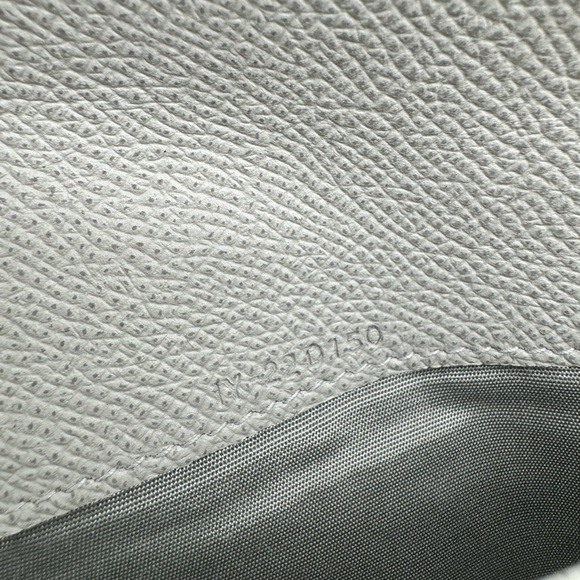 Salvatore Ferragamo Gancini Continental Wallet - Picture 13 of 16